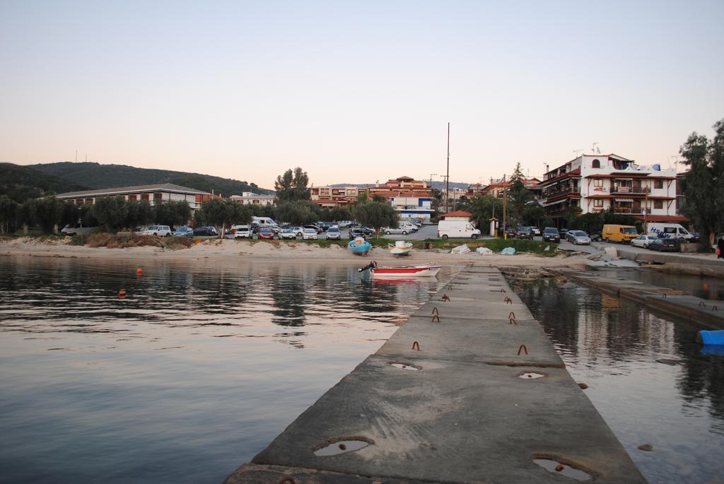 Pension Antonakis Ouranoupoli Room photo